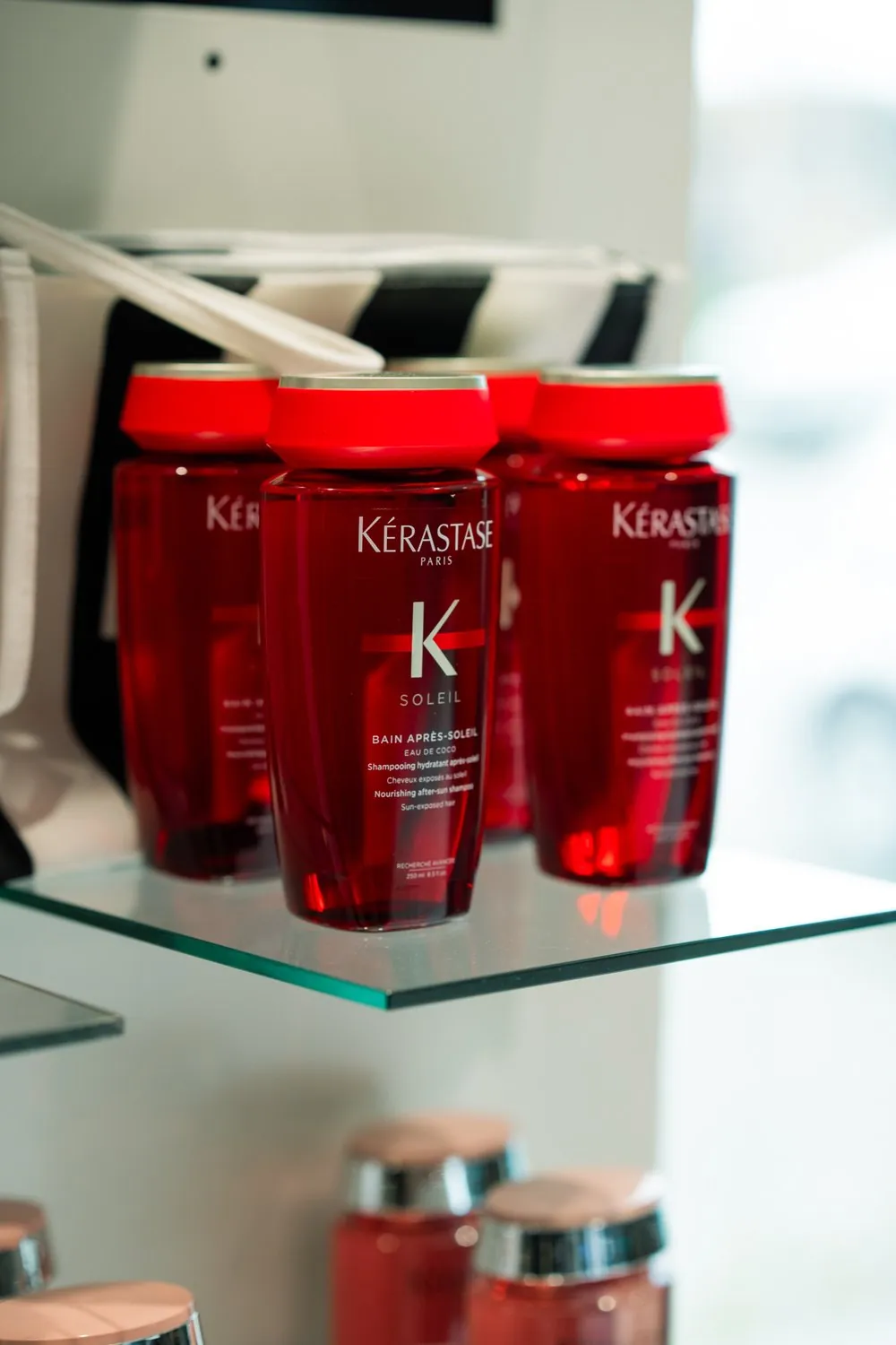 Prodotti Kérastase K Soleil in esposizione