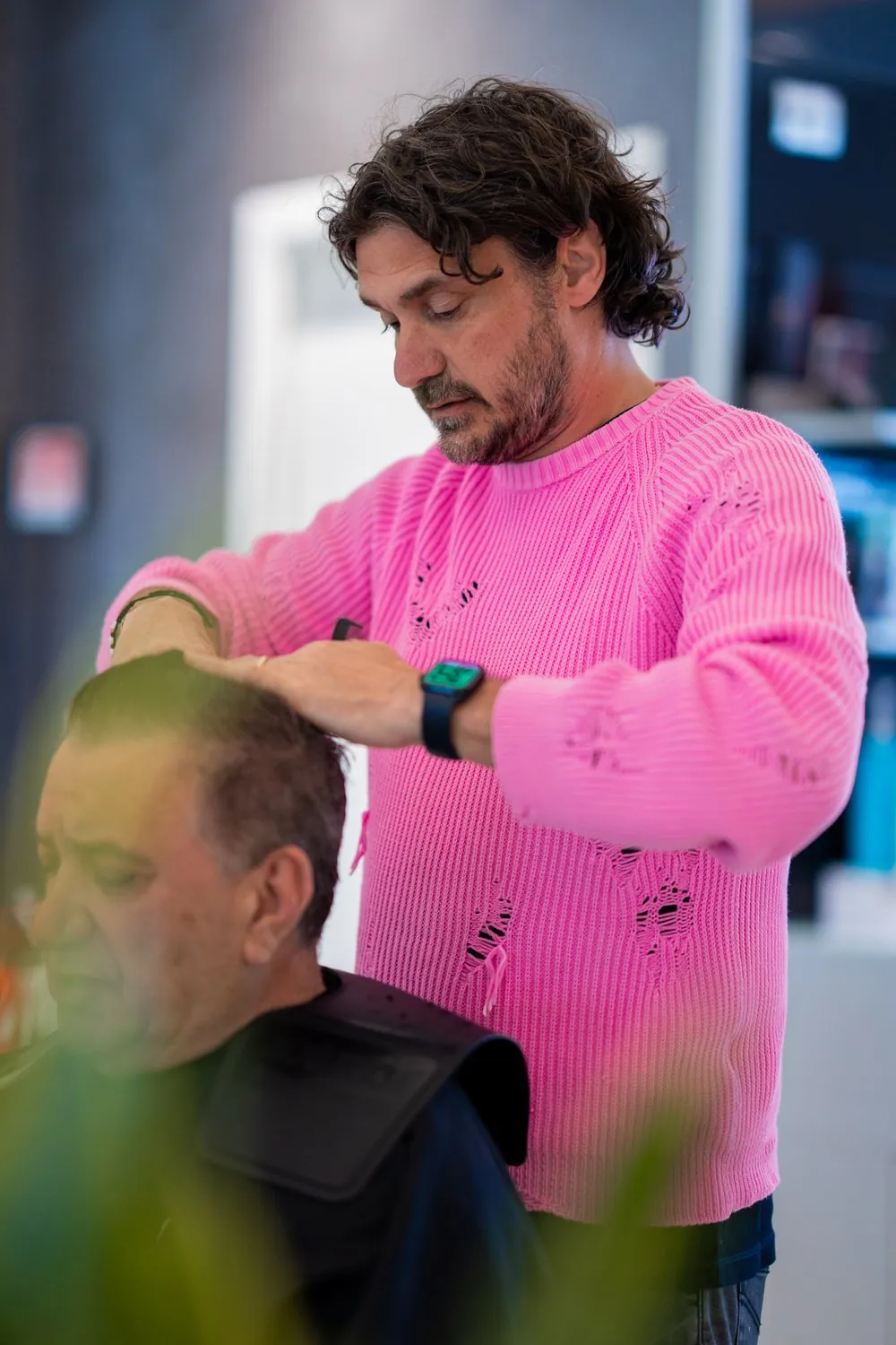 Taglio uomo al salone Equipe Oreal Parrucchieri di Mazzano